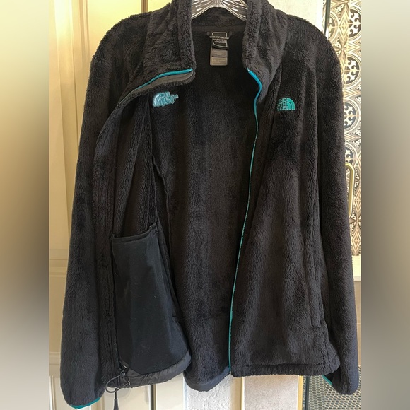 EUC The North Face Osito Jacket. Black with teal accents. Size XL - Picture 9 of 9